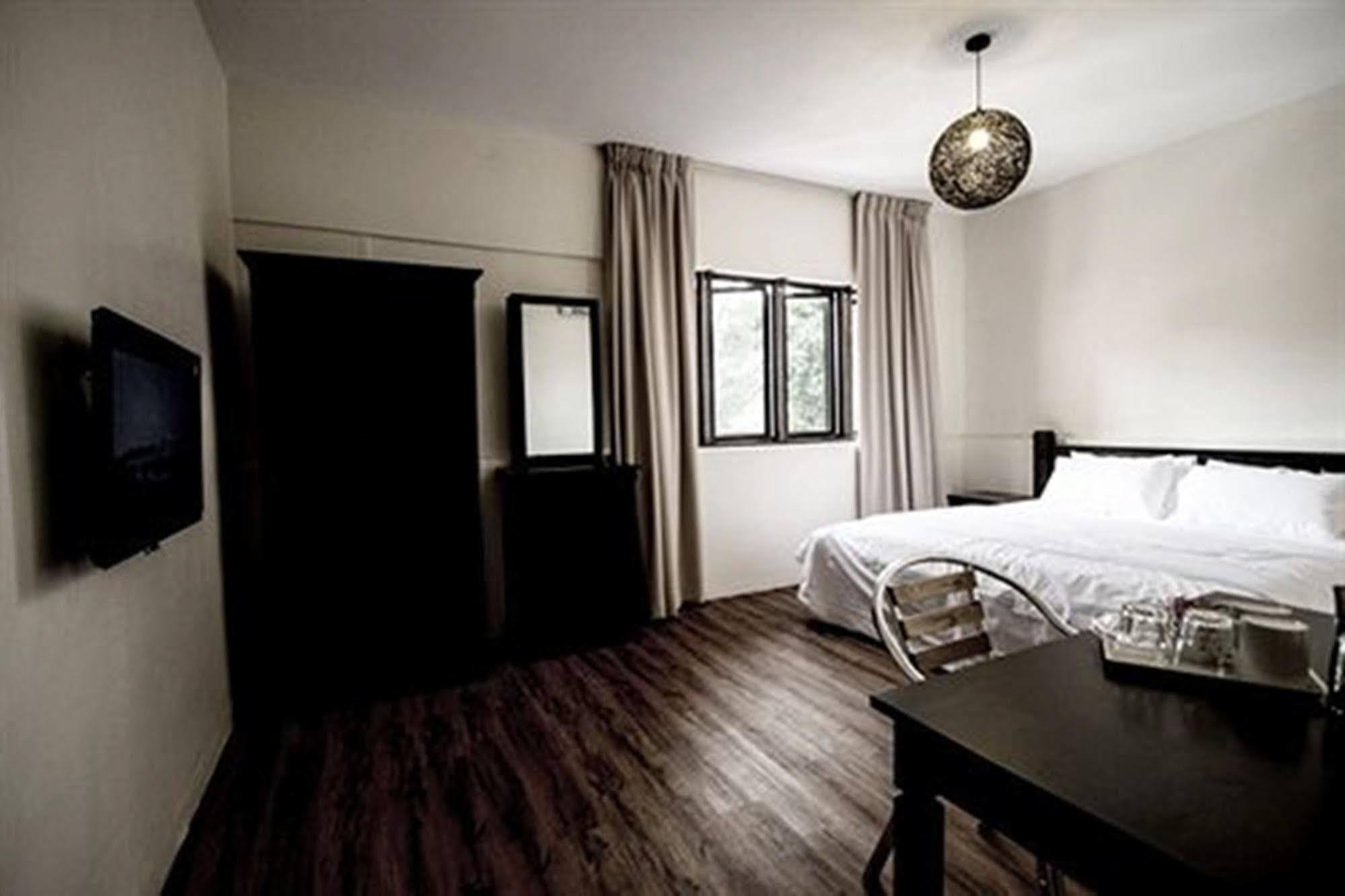 Hotel 8 Boutique By The Sea Tanjung Tokong Exteriér fotografie