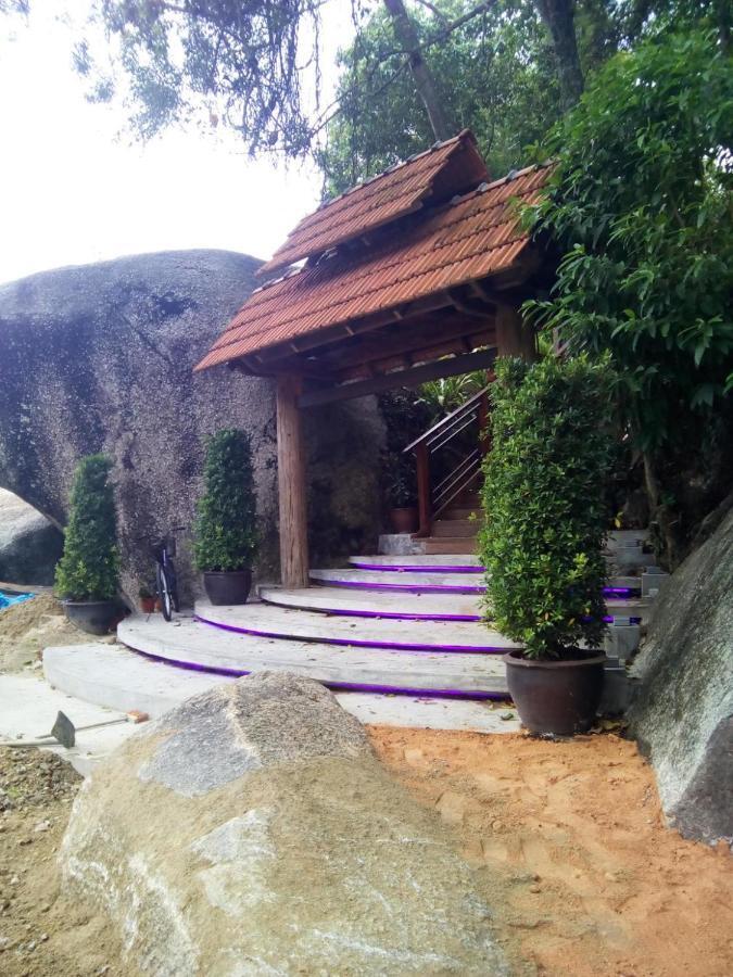 Hotel 8 Boutique By The Sea Tanjung Tokong Exteriér fotografie