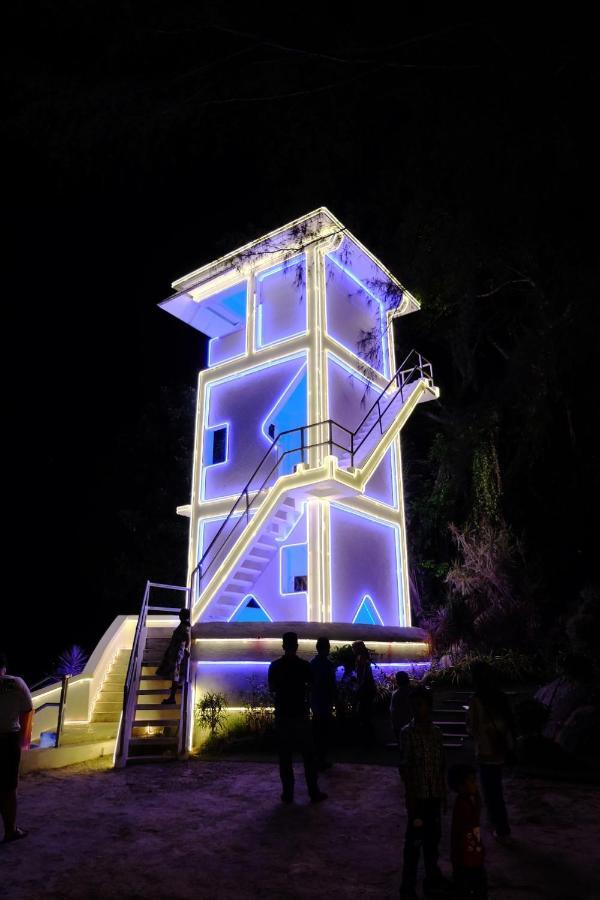 Hotel 8 Boutique By The Sea Tanjung Tokong Exteriér fotografie