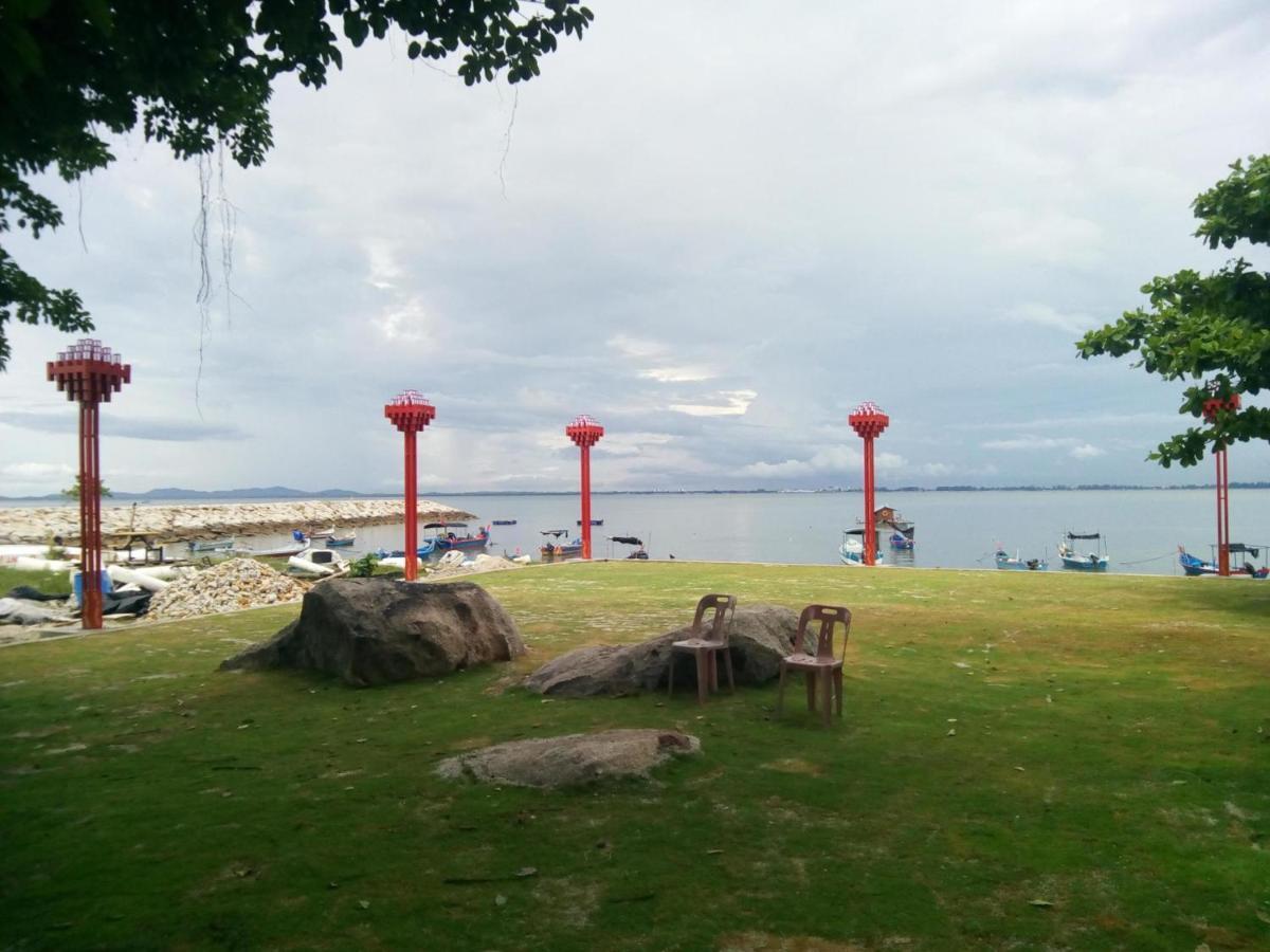 Hotel 8 Boutique By The Sea Tanjung Tokong Exteriér fotografie